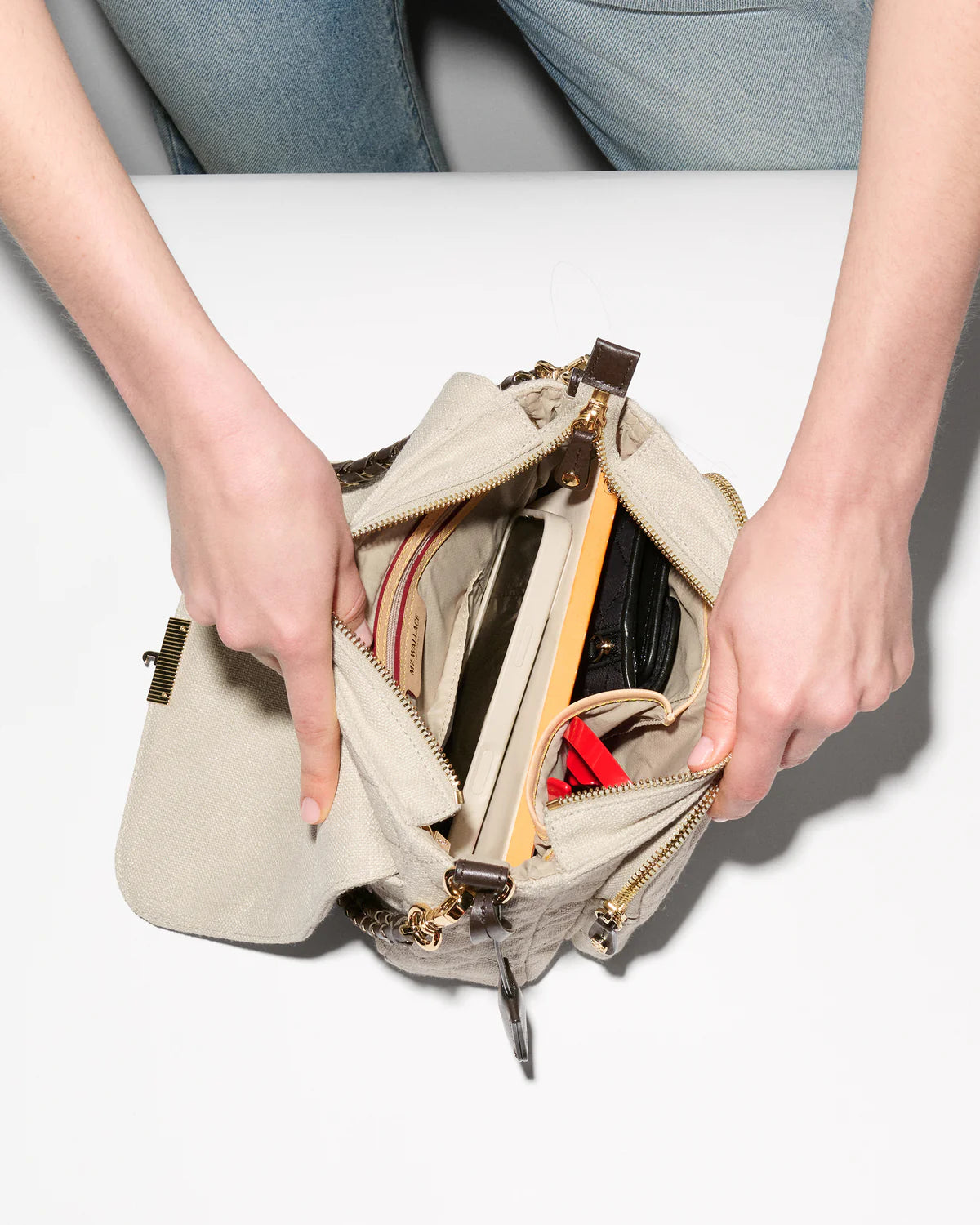 Medium Crosby Lock Crossbody – Monkee's of Germantown