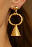 Naysa Earring