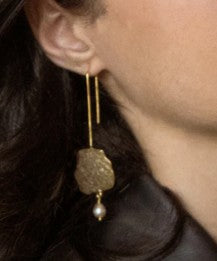 Pearl Drop Earring